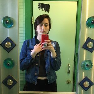 Meet your Posher, Madeline