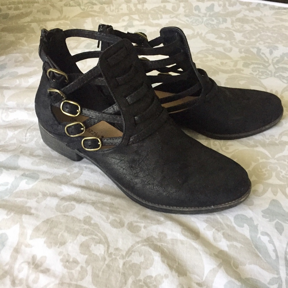 NEW open sides black semi-suede booties