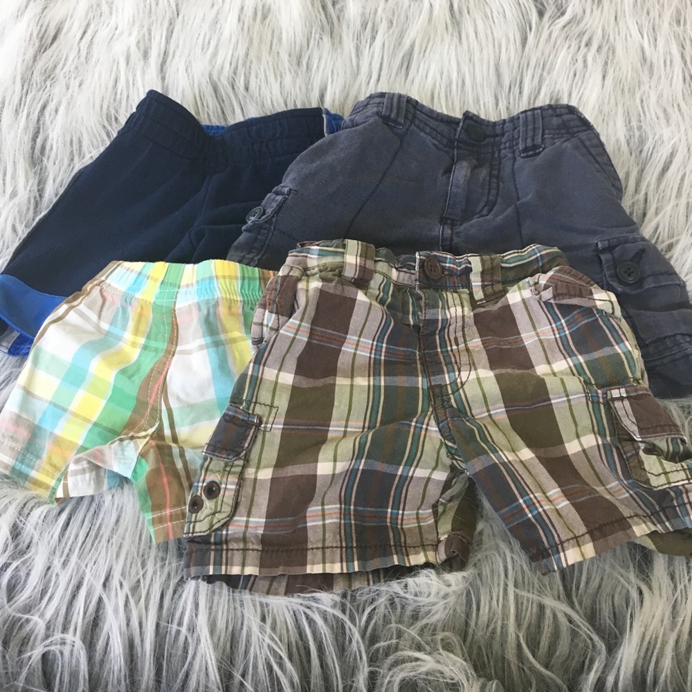 Bundle of shorts