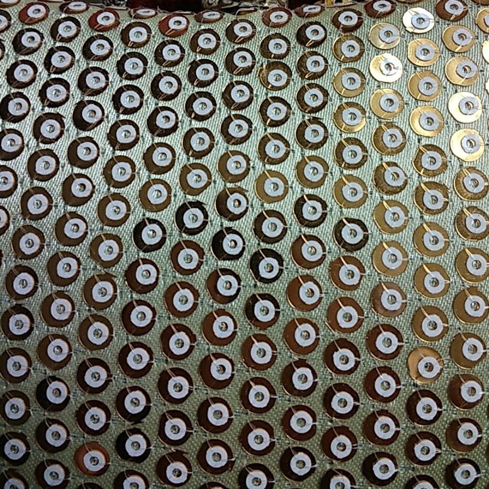Purses - Picture 5 of 5