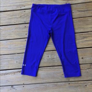 FINAL PRICE DROP Under Armour Workout capris!