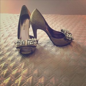 Jeffry Tyler Gold Spiked Diamond Heels