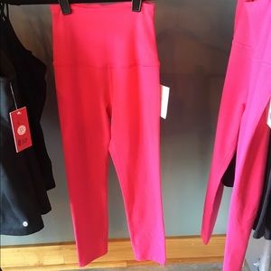 beyond Yoga high waist essential Capri legging