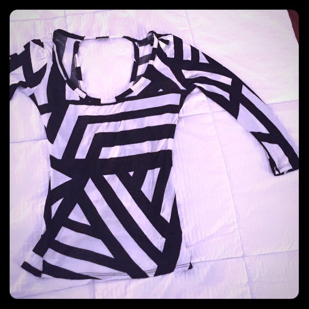 Black and white Guess 3/4 sleeve top