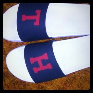 Tommy Hilfiger slides