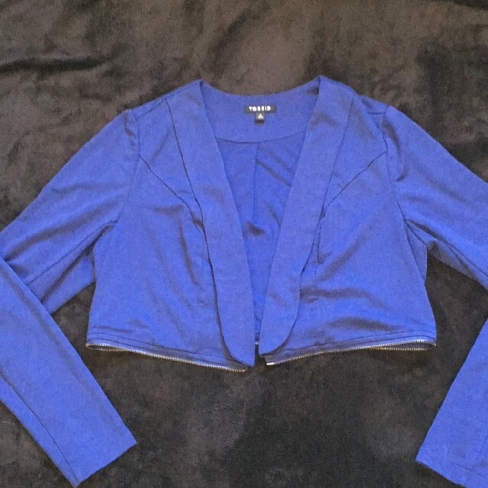Blue Cropped Blazer!