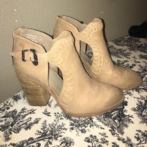 Not rated ankle heeled booties