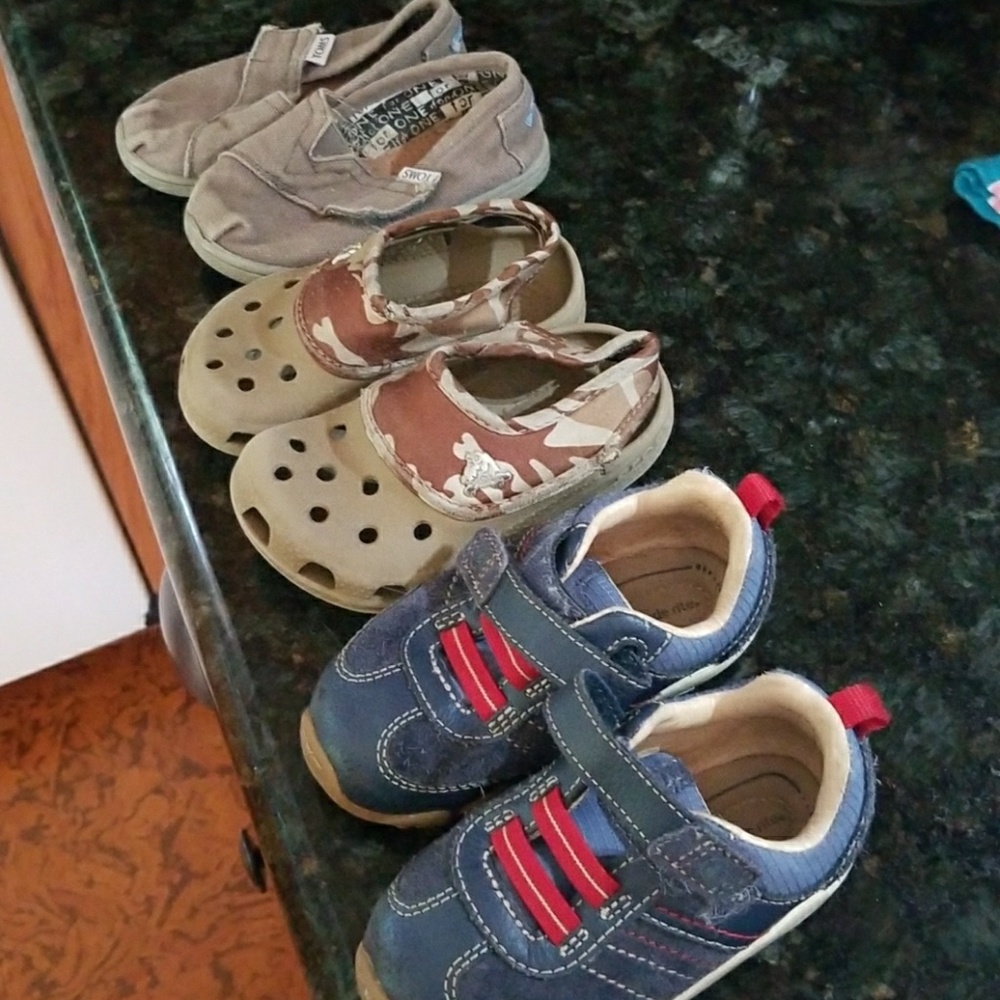 Toddler size 6 shoe lot