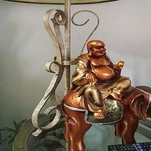 Meet your Posher, Madays