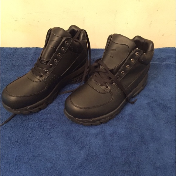 Nike Boots