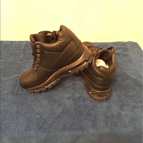 Nike Boots