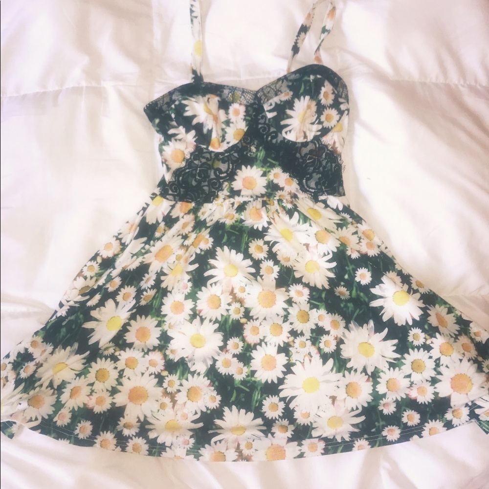 TOPSHOP sun dress