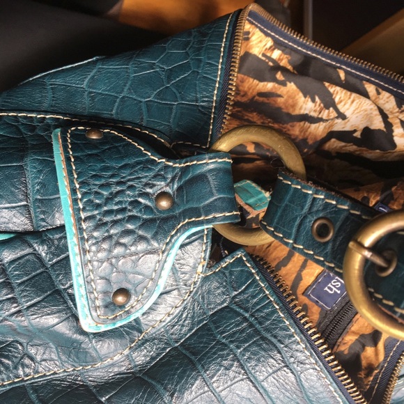 Helen Welsh Shoulder Bag - Picture 6 of 8