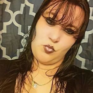 Meet your Posher, Brenda