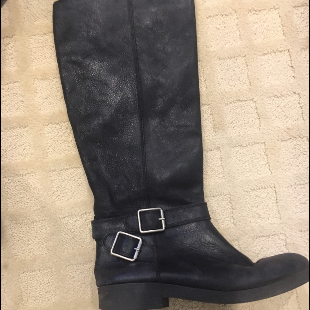 🎉flash sale. Lucky brand gorgeous leather boots