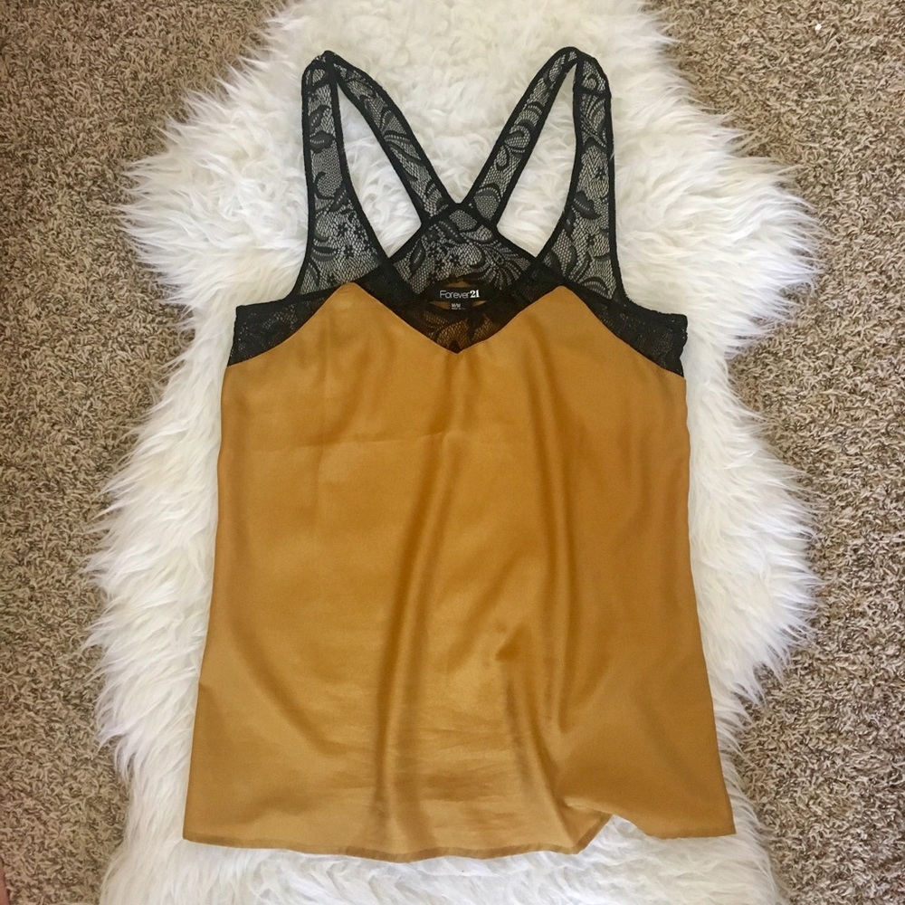 Laced trim Top