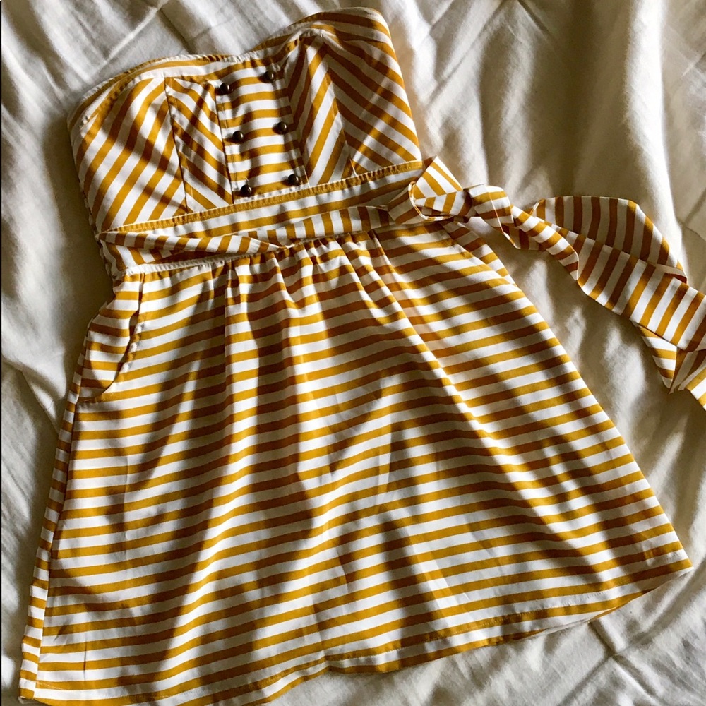 Golden Striped day dress with pockets 😜