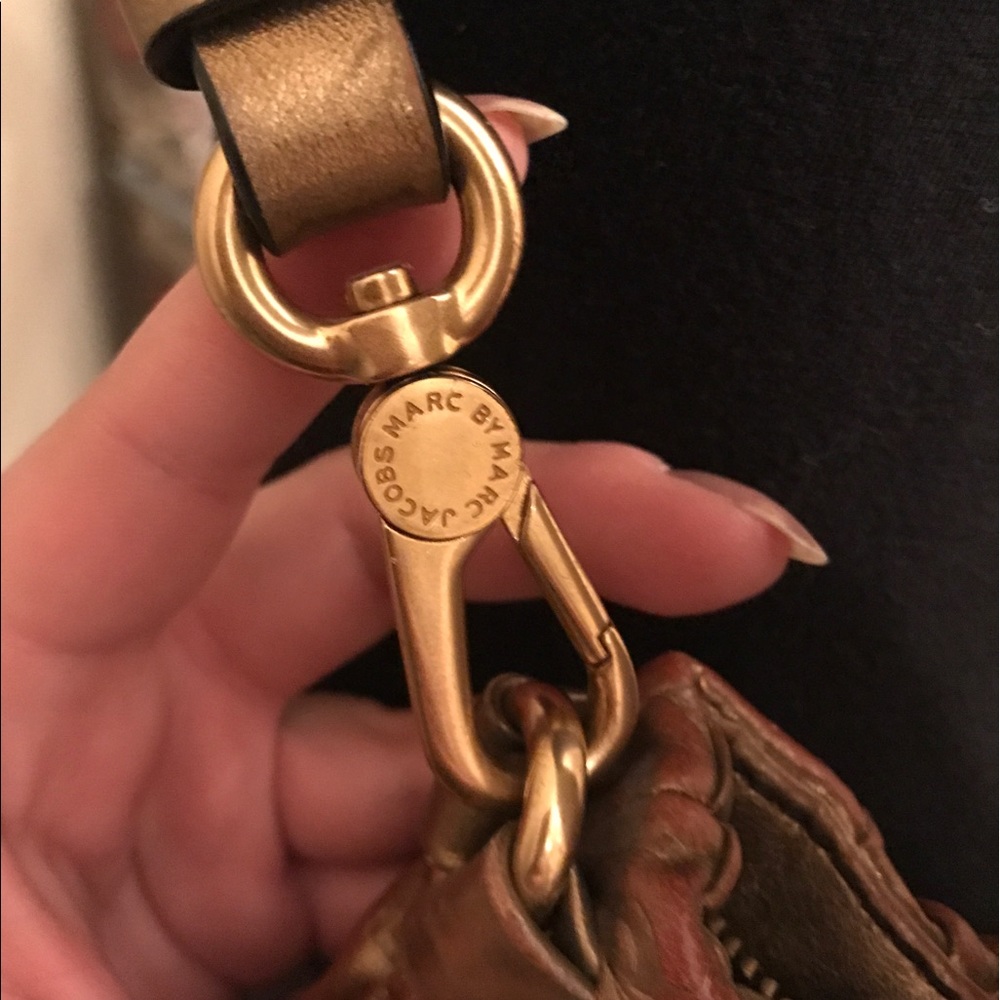 Marc by Marc Jacobs Metallic Cross Body Bag - Picture 4 of 8