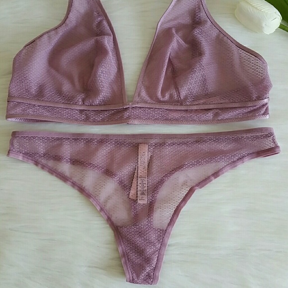VS Bralette size L & Panty Thong size M. nwt - Picture 3 of 7