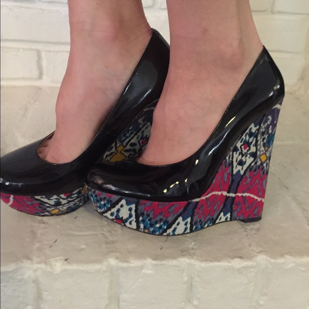 Round Toe Wedge