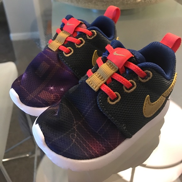 Baby Nike Roches - Picture 3 of 4