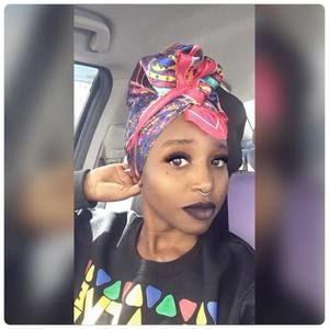 Meet your Posher, Alexis