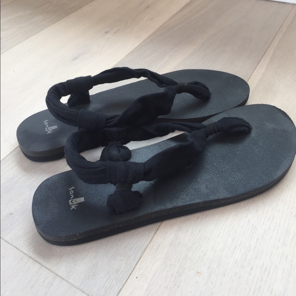 Sanuk Sandals