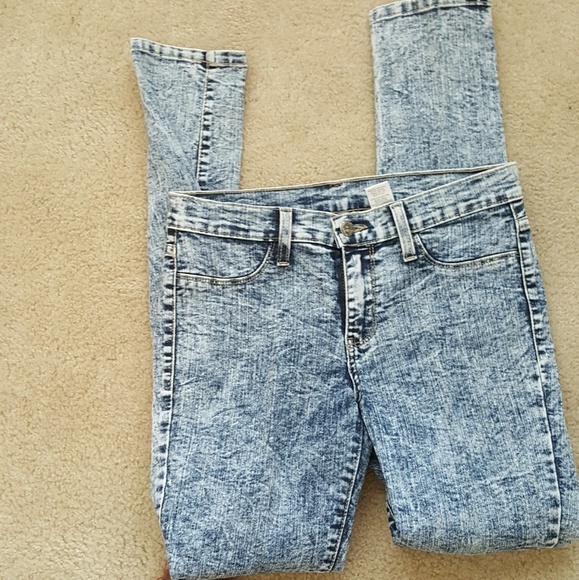 Jeans! - Picture 2 of 3