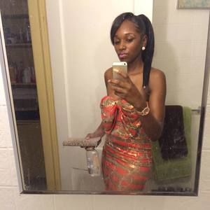 Meet your Posher, April