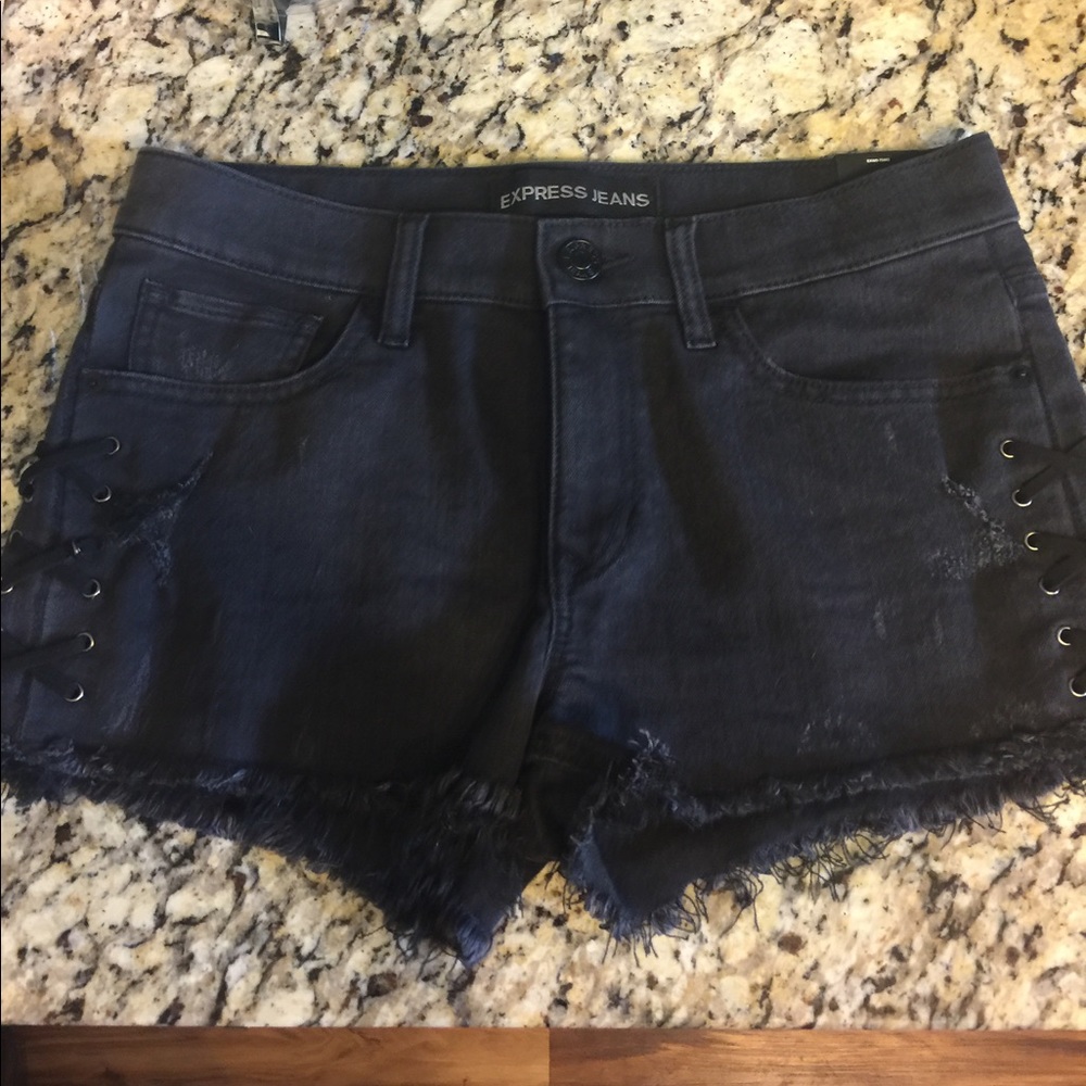 NWT Express Black Lace-Up Shorts, Size 6