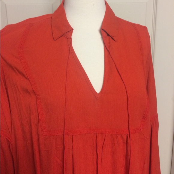 Shirt - Picture 2 of 4