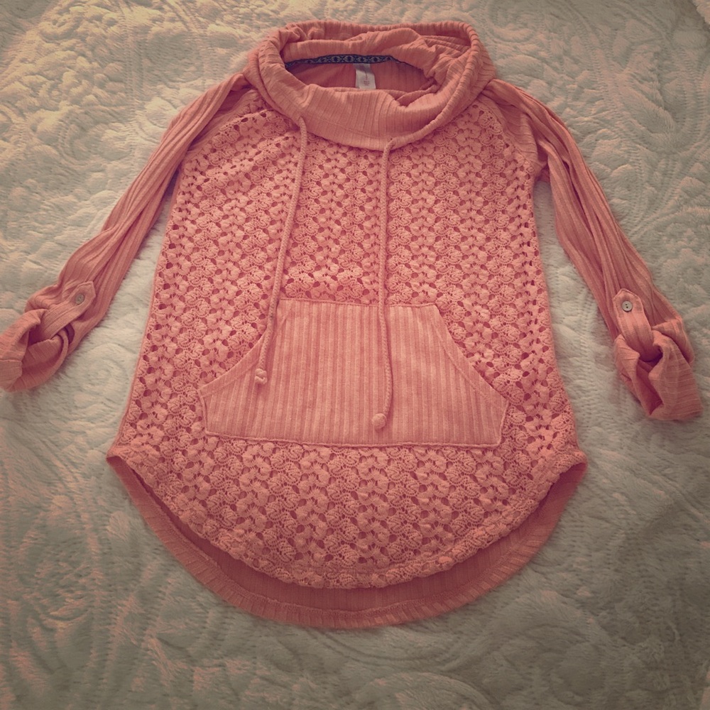 GUC salmon 3/4 sleeved top