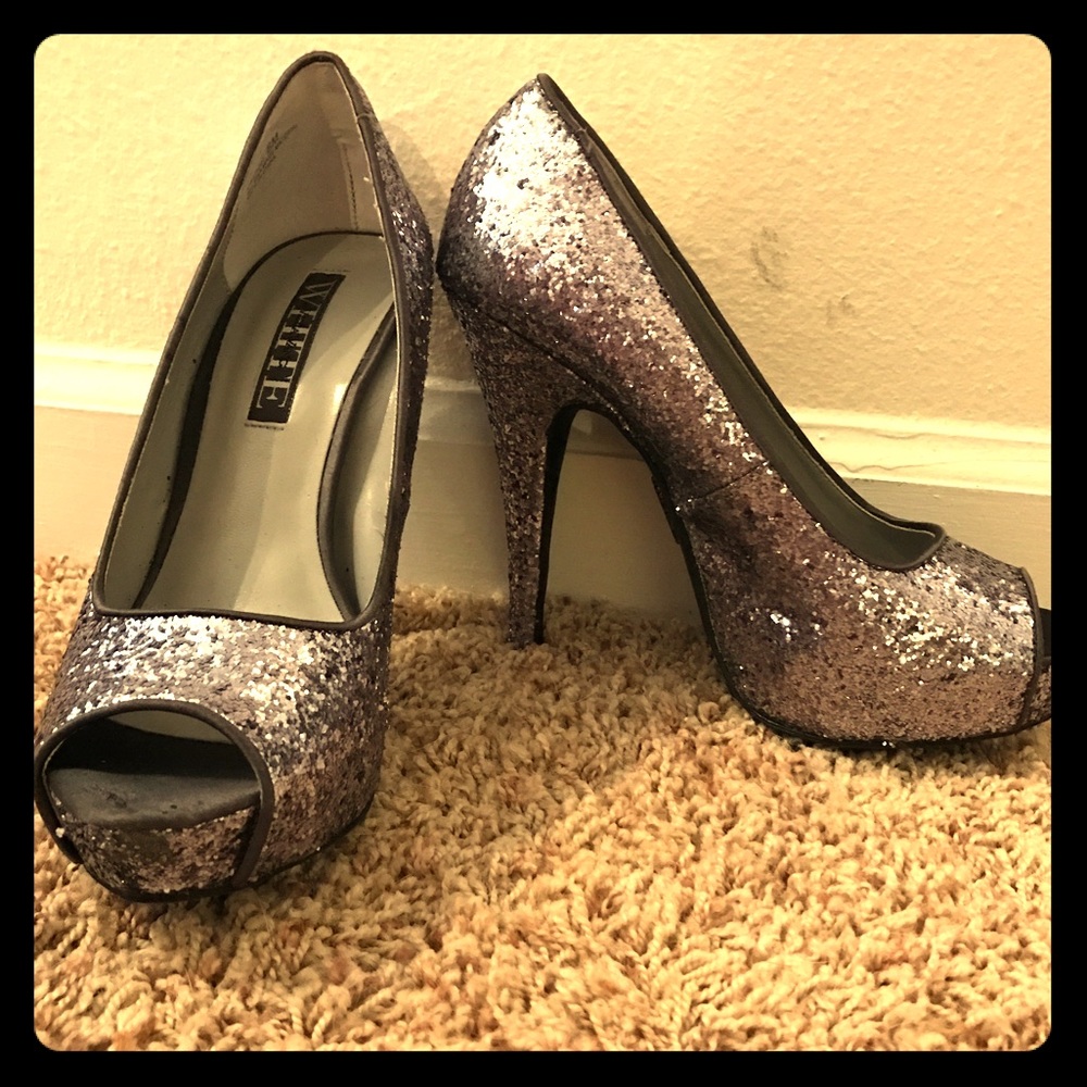 Vera Wang White sparkle heels