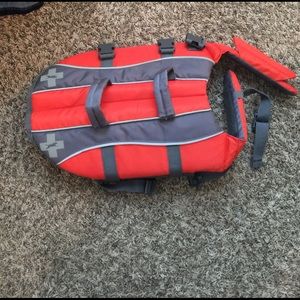 Dog life jacket