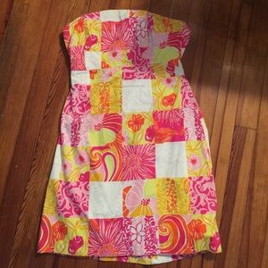 A Lilly strapless dress