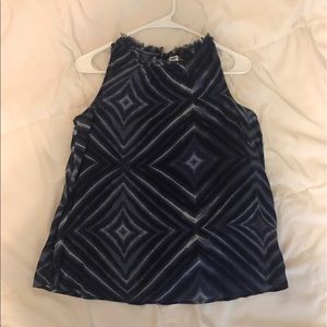 Old Navy blue tank top