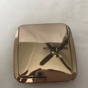 Hourglass Ambient Lighting Blush Diffused Heat