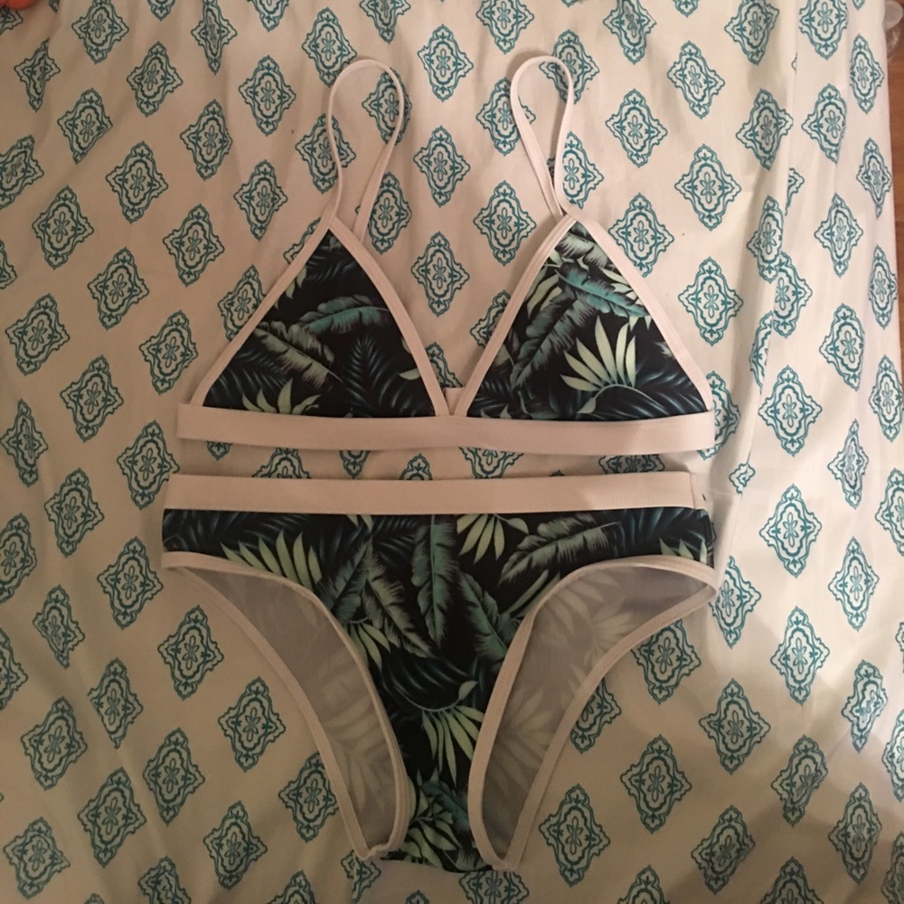 Bikini bathing suit!! BRAND NEW!! NEVER WORN!!!