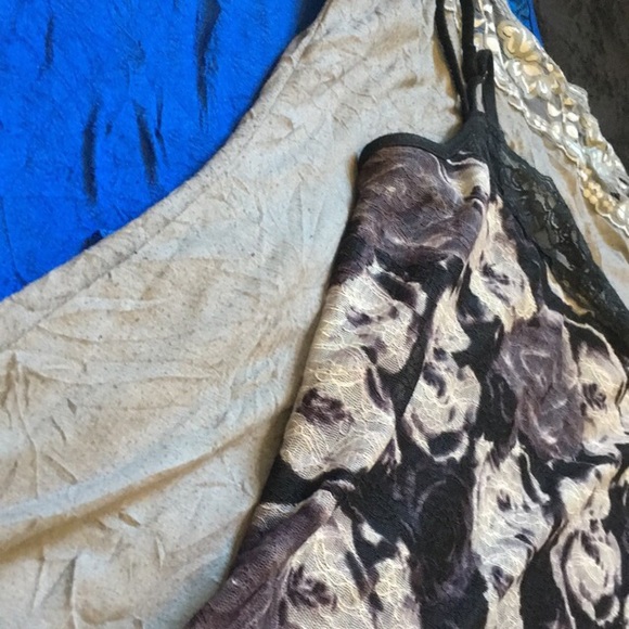 Tank tops! - Picture 5 of 5