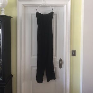 Black jumpsuit perfect for summer nights!