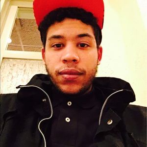 Meet your Posher, Andrew