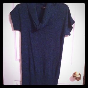 A. Byer Long Teal Tunic Sweater - Size Medium