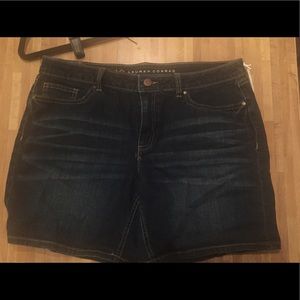 NWT Lauren Conrad demon shorts size 14