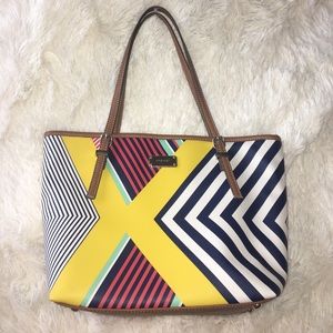 Nine West Purse // matching wallet in closet!