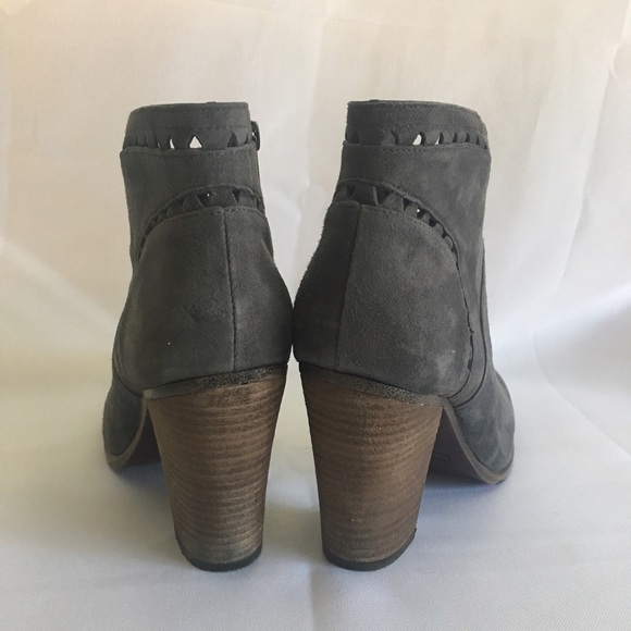Cut-Out Booties - Picture 4 of 4