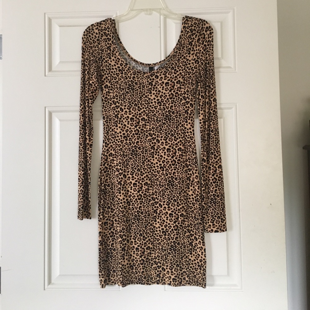 Leopard dress never worn