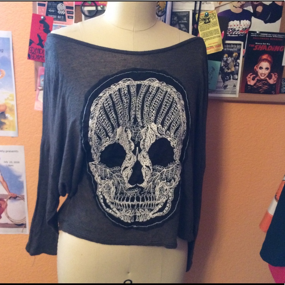 Grey Sugar skull off the shoulder top grunge