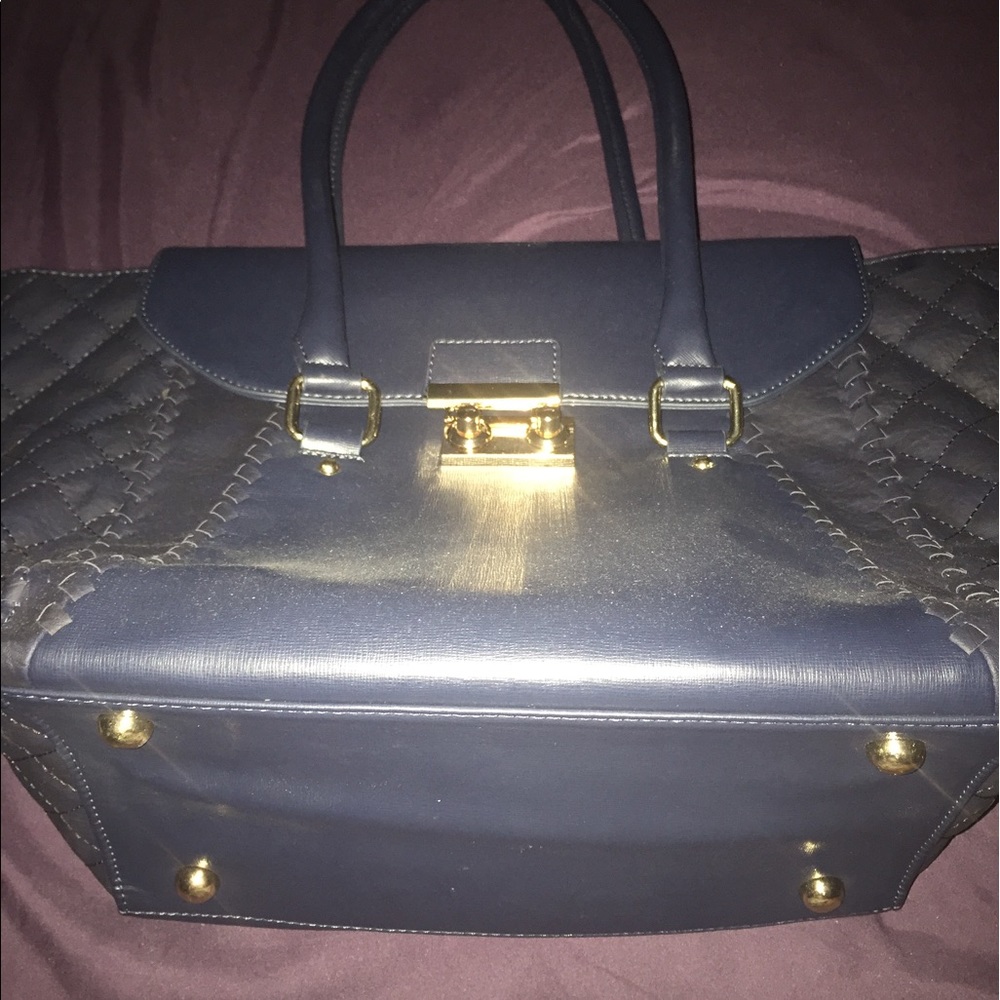 Charming Charlie Purse