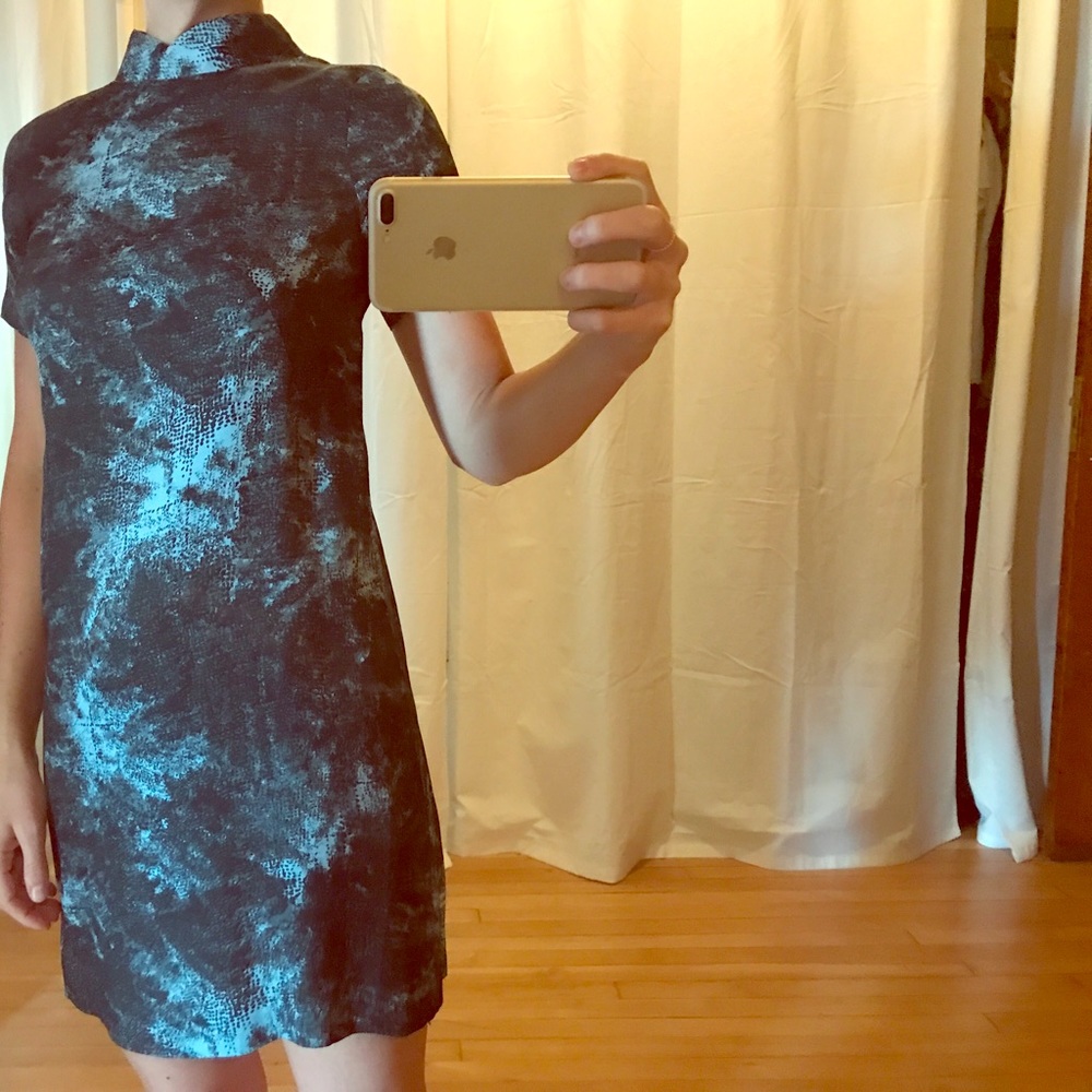 VINTAGE - ASIAN INSPIRED DRESS