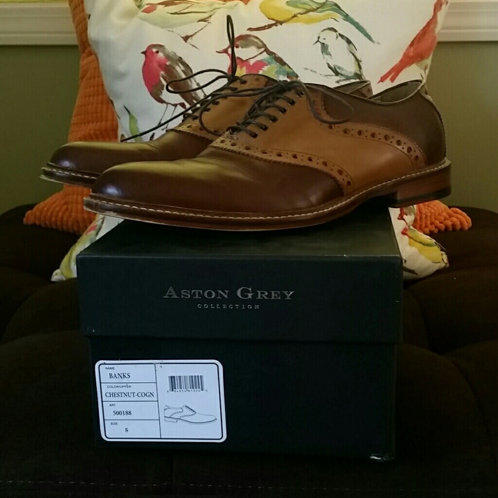 Men's leather oxfords